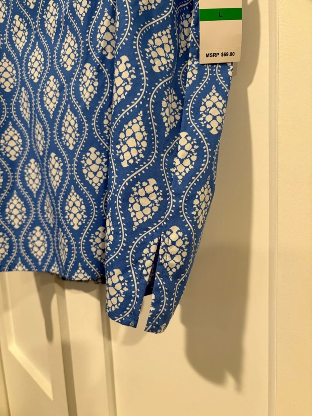 CeCe Blue Geometric Puff-Sleeve Square Neck Blouse - Picture 5 of 8